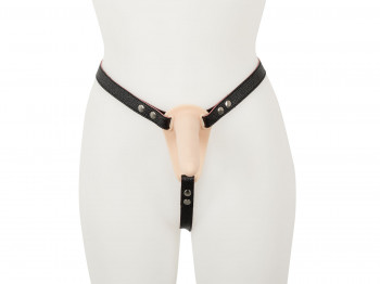 Vibrating Strap-On Harness mit Vibrator