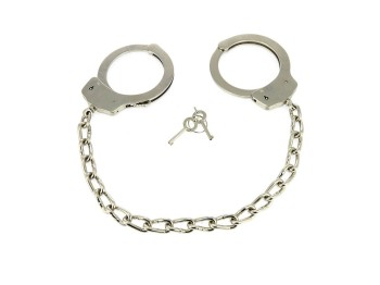 Massive Metall Fußschellen mit langer Kette