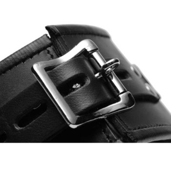 Strict Leather - BDSM Halsband aus Leder - Einschränkender Kragen
